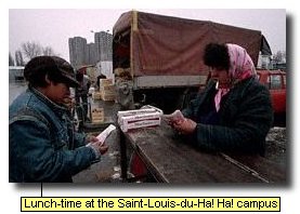 Lunch-time at the Saint-Louie-du-Ha! Ha! campus.